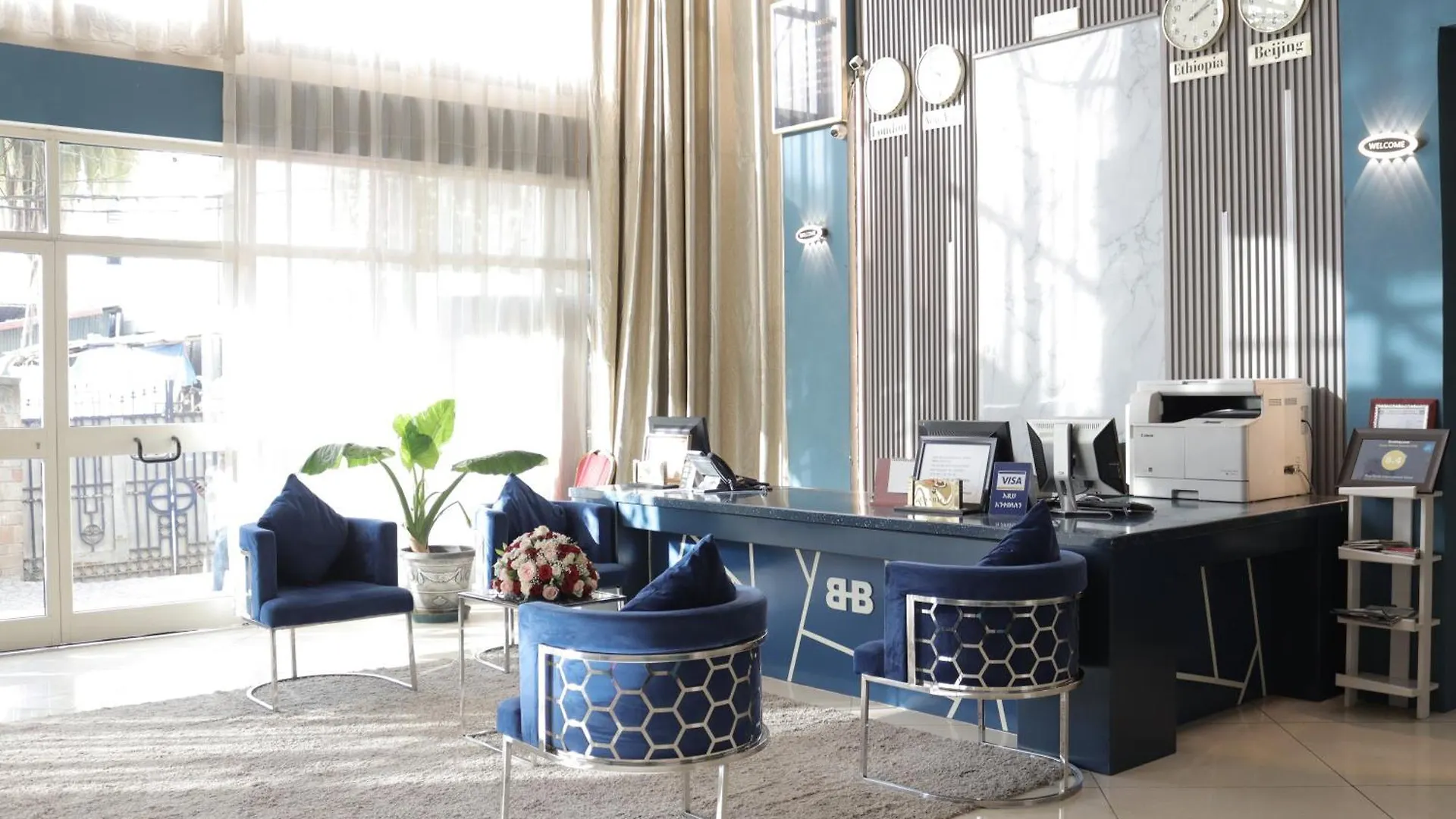 Blue Birds International Hotel Adís Abeba