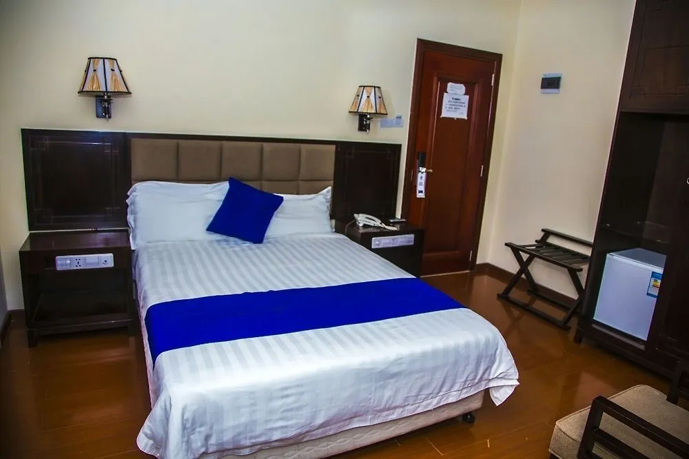 Blue Birds International Hotel Adís Abeba